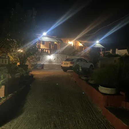 Nyaraló Hliannas House Efl