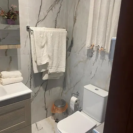 Hliannas House